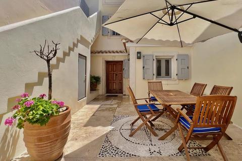 5 bedroom house, Corfu, 491 00, Greece