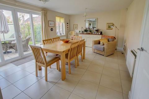 1 Brick Kiln Close, Exeter, EX4 8FX