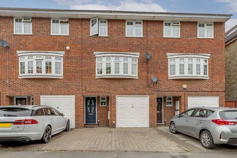 4 bedroom townhouse for sale - Lincoln Road, Enfield