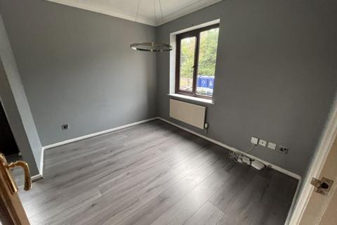 37 Birch Crescent, South Ockendon, RM15 6TZ