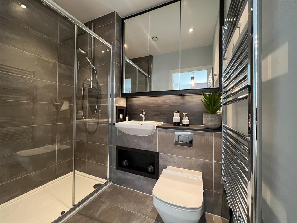 En-Suite Shower Room