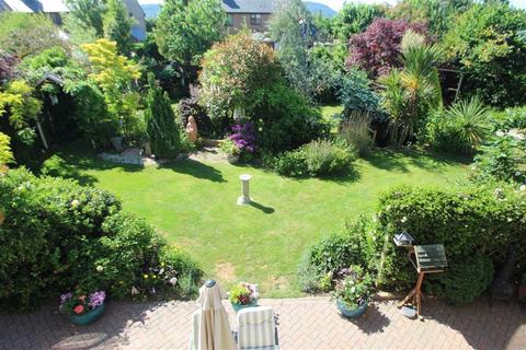 10 Brydges Gate, Llandrinio, Llanymynech, SY22 6TU