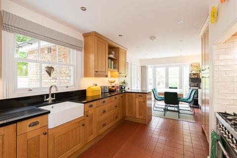 47 Burgh Heath Road, Epsom, KT17 4LY
