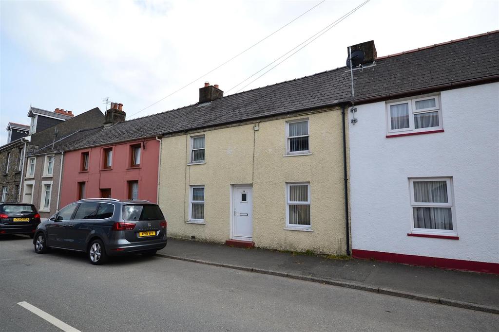 Prendergast, Haverfordwest 2 bed terraced house £185,000