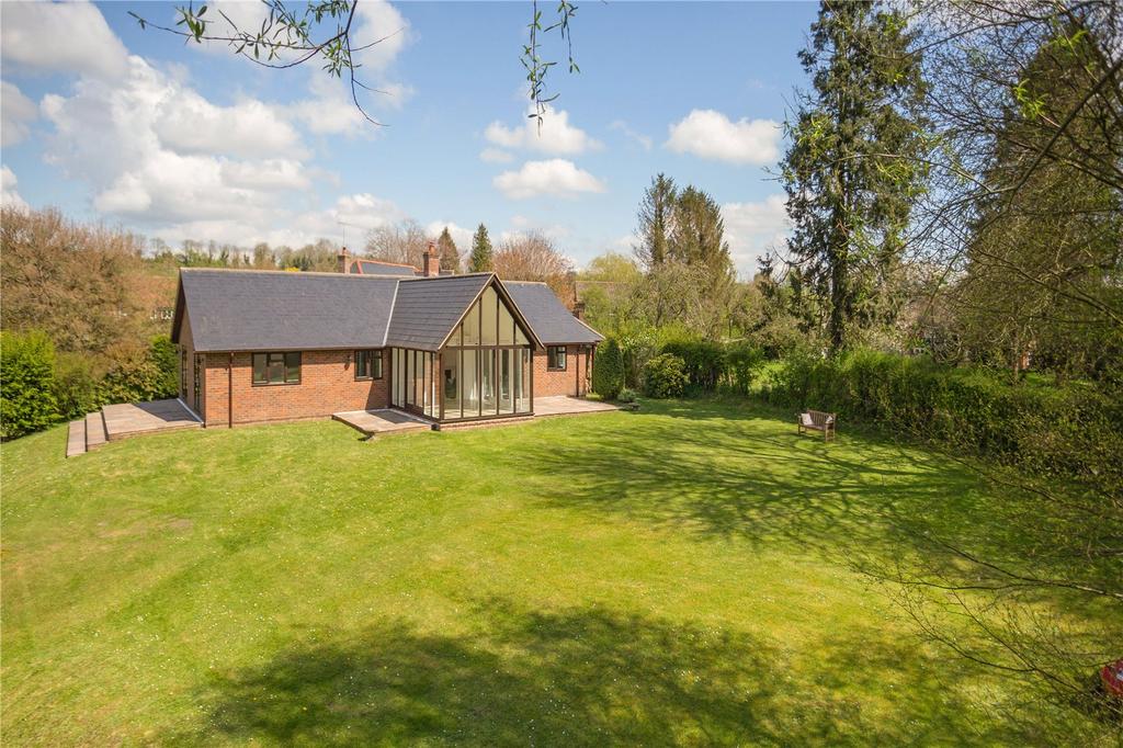 Hollow Lane, Wilton, Marlborough, Wiltshire, SN8 4 bed bungalow £