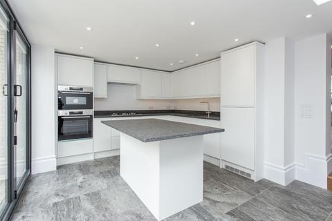 45 Albert Road, Ramsgate, CT11 8DW
