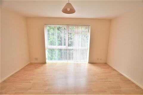 2 bedroom flat to rent, The Guildhouse, New Road, Croxley Green