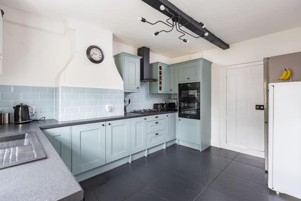 1-Barrow-Hill-House-HR08.jpg