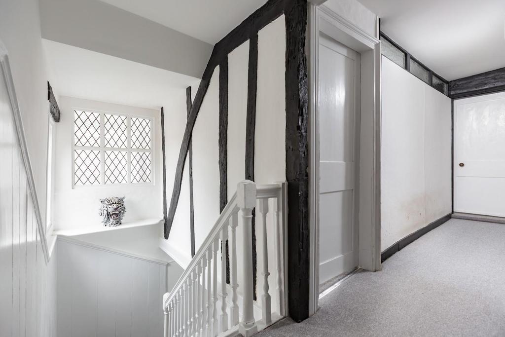 1-Barrow-Hill-House-HR22.jpg