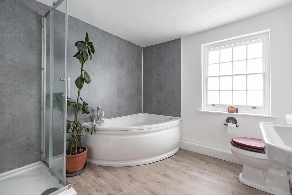 1-Barrow-Hill-House-HR24.jpg