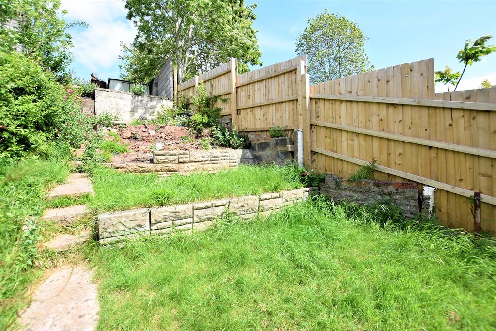Clifford Gardens, Shirehampton 3 bed terraced house £255,000