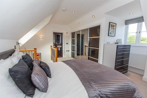 12 Station Road, Yeoford, Crediton, EX17 5HU