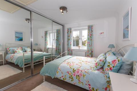12 Station Road, Yeoford, Crediton, EX17 5HU