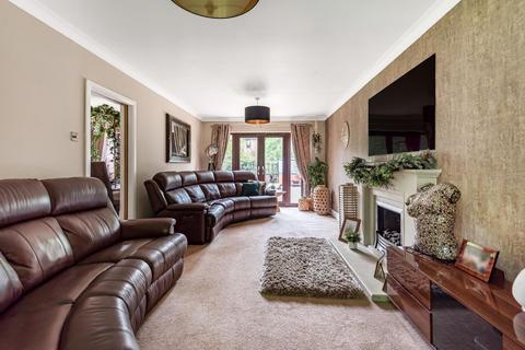 4 bedroom detached house for sale - The Wardens, Kenilworth