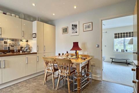 31 Foundry Way, Rayne, Braintree, CM77 6AE