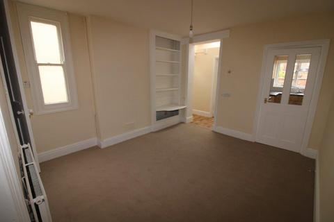 2 bedroom end of terrace house to rent, ALGERNON ROAD, MELTON MOWBRAY