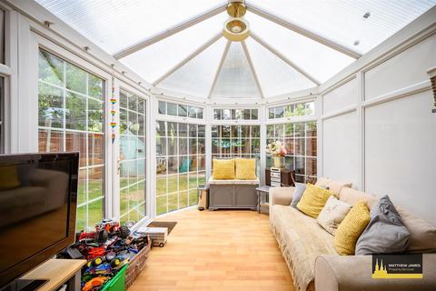 34 Ashdown Close, Binley, Coventry, CV3 2PT