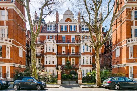 68 Fitzgeorge Avenue, London, W14 0SW