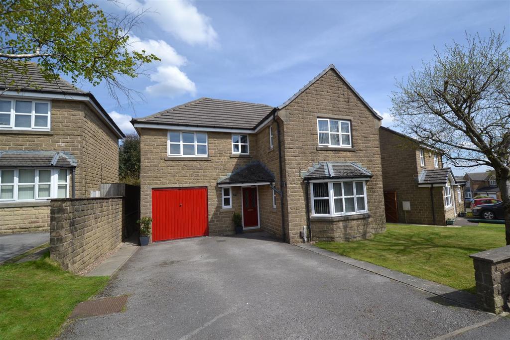 Stonehouse Drive, Queensbury, Bradford 4 bed detached house £330,000