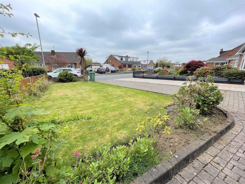 Alderley Lane, Leigh, Lancashire 3 bed semidetached house £255,000