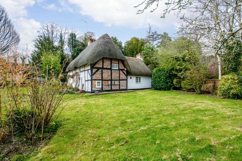 Riverside Cottage Hackthorne Road, Durrington, Salisbury, SP4 8AS