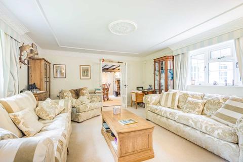 Riverside Cottage Hackthorne Road, Durrington, Salisbury, SP4 8AS