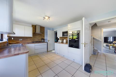 9 Station Gate, Glassford, Strathaven, ML10 6GB