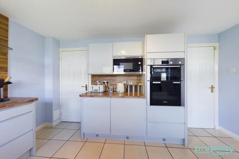 9 Station Gate, Glassford, Strathaven, ML10 6GB