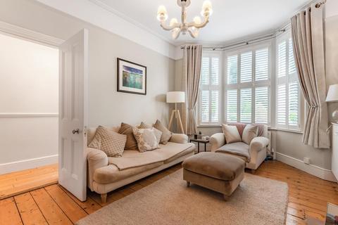 74 Trinity Road, London, SW19 8QZ