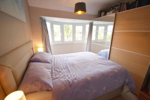 86 Stroud Road, Shirley, Solihull, B90 2JT