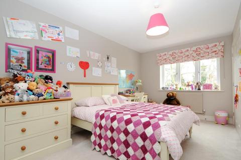 3 Elen Place, Bracknell, RG42 2AQ