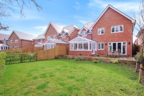 3 Elen Place, Bracknell, RG42 2AQ