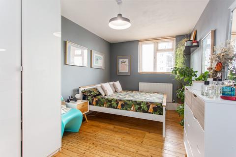 Flat 3, Sylvia Pankhurst House Bullards Place, London, E2 0PU