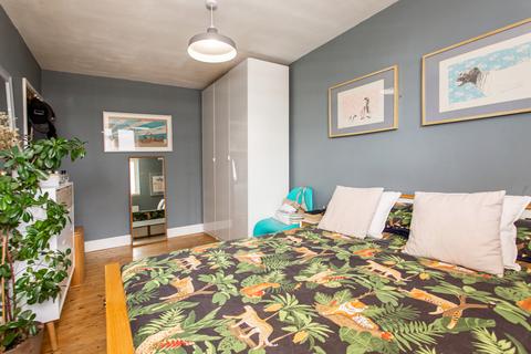 Flat 3, Sylvia Pankhurst House Bullards Place, London, E2 0PU