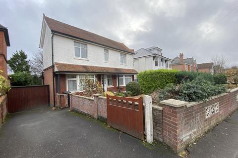 126 Alder Road, Poole, BH12 4AB