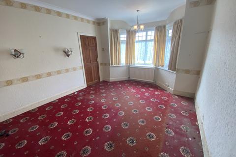 126 Alder Road, Poole, BH12 4AB