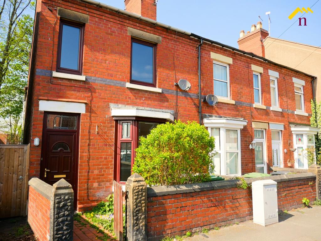 Vernon Street, Wrexham, LL11 2 bed terraced house £100,000