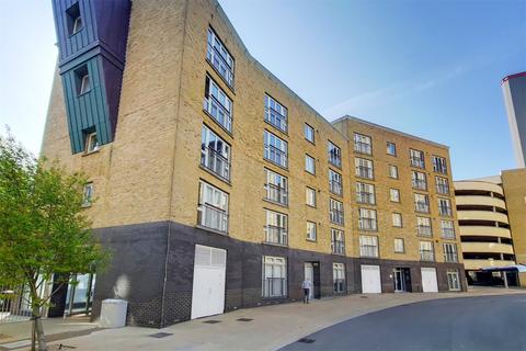 1 bedroom apartment for sale - Westferry Road, London, E14