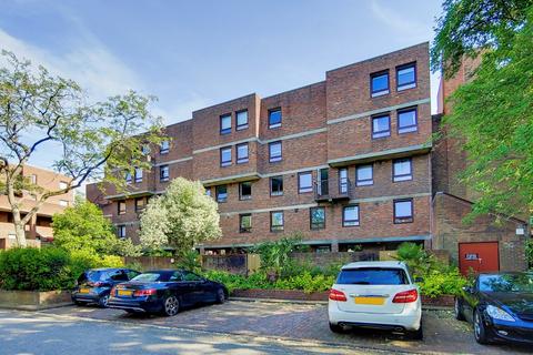 1 bedroom apartment to rent, Lily Close, St Pauls Court, W14