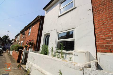 2 bedroom terraced house to rent, Shrubland Road, Colchester, Essex, CO2