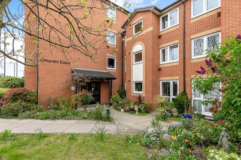 1 bedroom apartment for sale - Brighton Road, COULSDON, Surrey, CR5