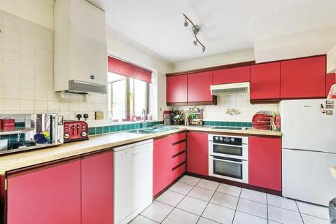 26 Chapel Close, Leafield, Witney, OX29 9NS