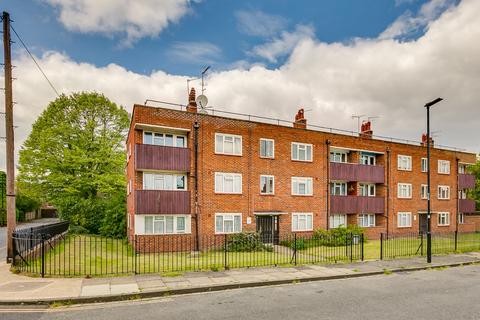 77 Field Lane, Brentford, TW8 8NA