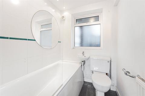 1 bedroom flat for sale, Coleman Court, Kimber Road, London