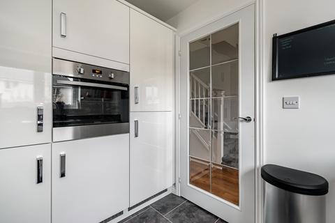 24 Corby Craig Terrace, Bilston, Roslin, EH25 9TH