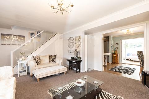 15 Foxfields, Brackla, Bridgend, CF31 2JL