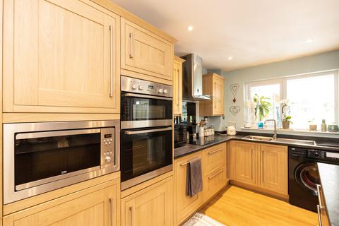 15 Foxfields, Brackla, Bridgend, CF31 2JL