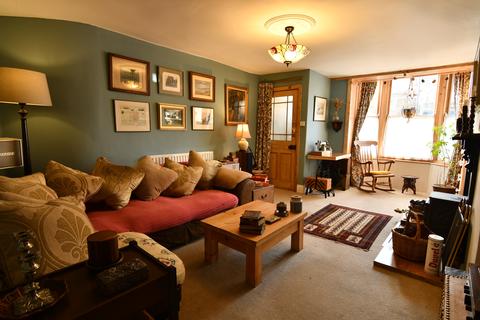 3 bedroom end of terrace house for sale - Thorngate, Barnard Castle, Durham, DL12