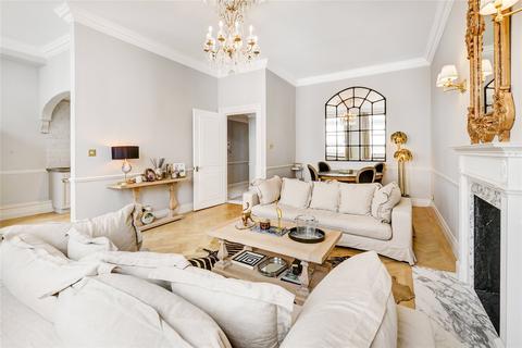 3 bedroom apartment to rent, Queen's Gate Gardens, London, SW7