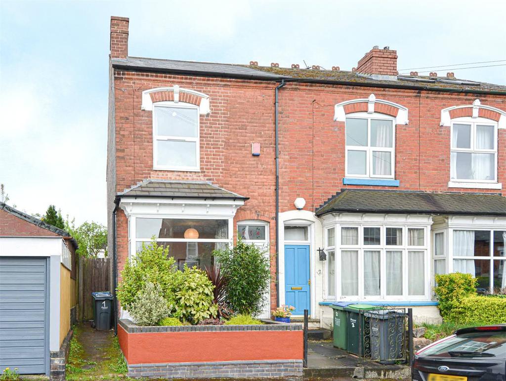 Weston Road, Bearwood, Birmingham, B67 3 bed end of terrace house for
